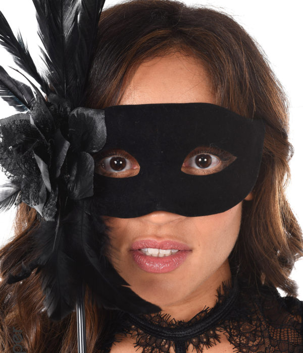 Naomi Victoria Drop The Mask baddest harley babes desktop screensaver sites for men